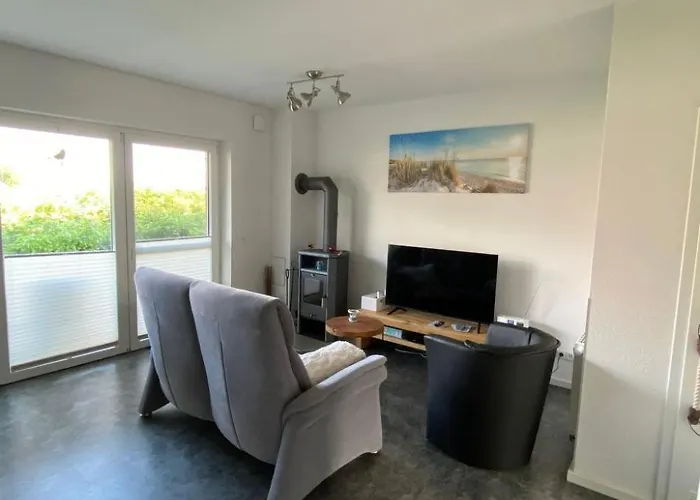 Haus Wattwurm By Interhome Holiday home Tossens